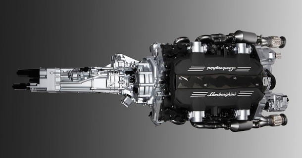 Her finder du den nye V12 Lamborghini motor med 691 hk