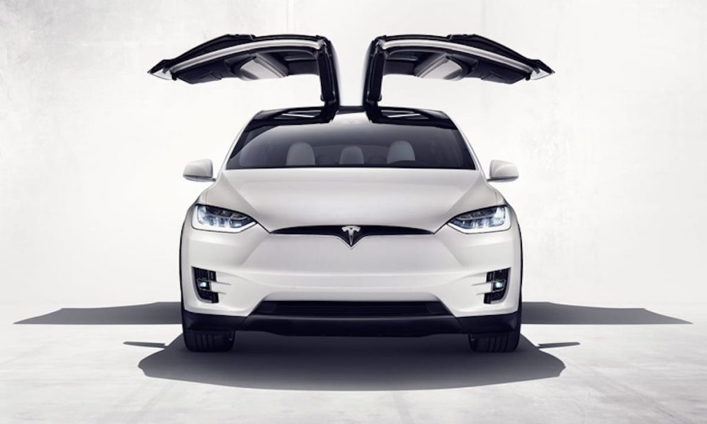 Tesla-Model-X4