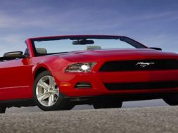 ford_mustang-convertible-2010