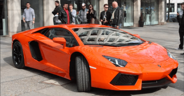 Lamborghini Aventador indtager Berlin – Video