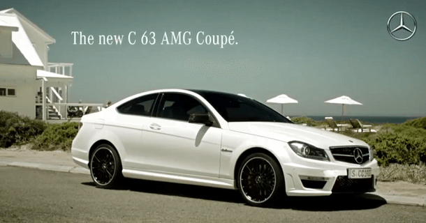 Mercedes C63 AMG coupé vs. Ducati – Video
