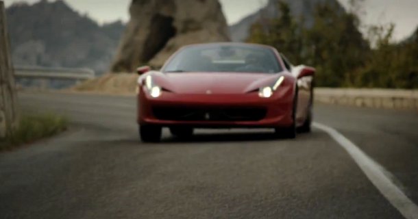 Ferrari 458 Spider i aktion – Video