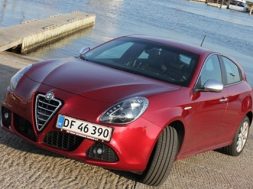 Alfa Romeo Giulietta kan købes fra under 250.000 kroner!