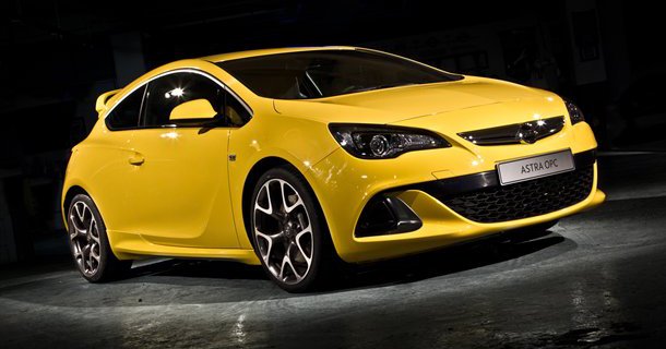 Opel Astra OPC klarer 0-96 km/t på 5.9 sekunder