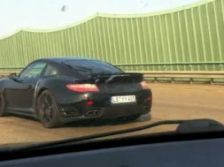 Nu er den nye 911 Porsche spottet på Autobahn