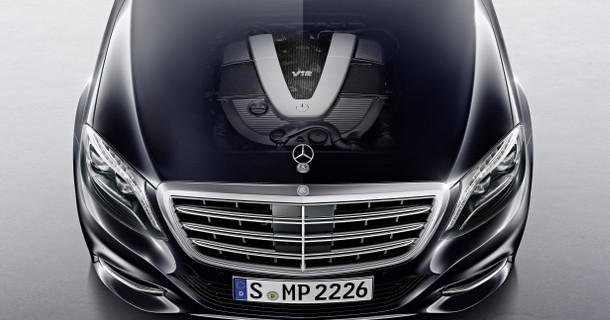 Mercedes præsenterer ny S600 V12