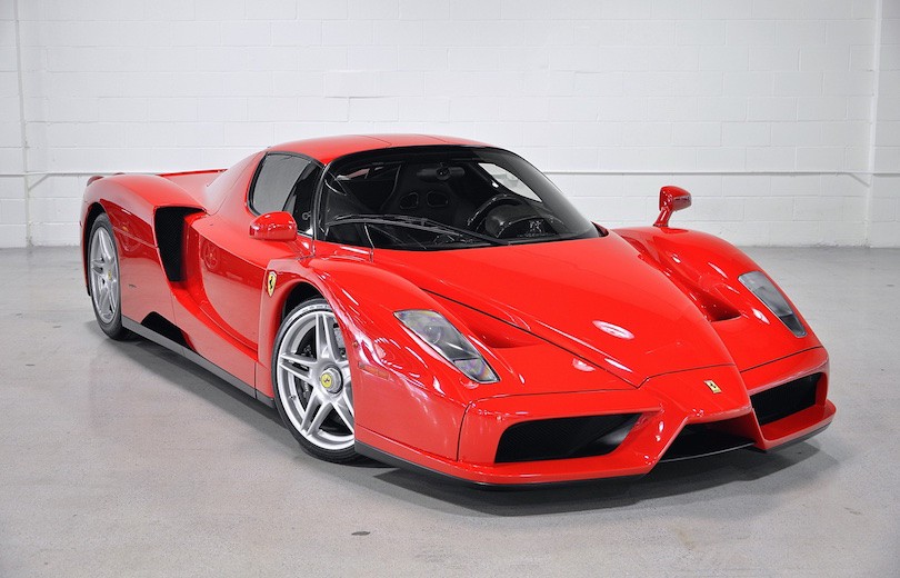 Ferrari Enzo med 570 km på tælleren til salg!