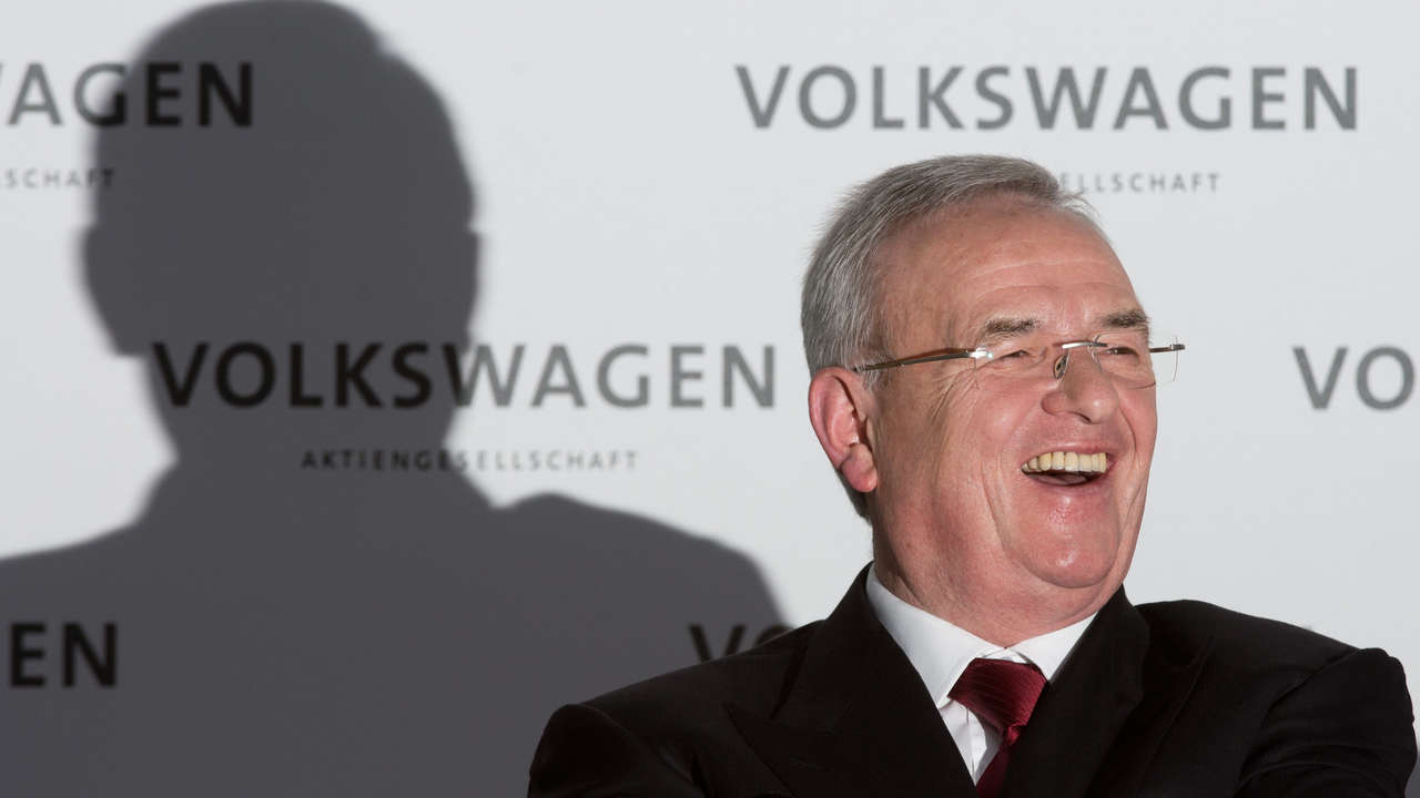 VW-boss fratræder sin stilling efter udledningsfusk