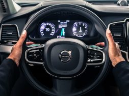 Volvo IntelliSafe Auto Pilot interface