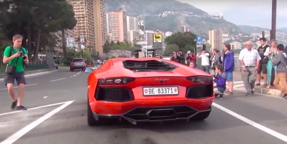 Øreguf: Sådan lyder Lamborghini Aventador