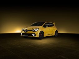 2016-RenaultClioRS16-01