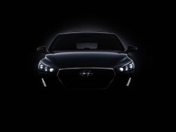 Teaser for ny Hyundai i30