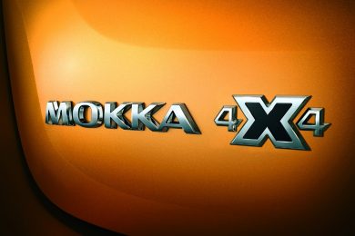 Opel-MOKKA-X-297037 (1)