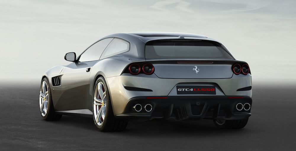 Ferrari_GTC4Lusso_r_3_4_LR