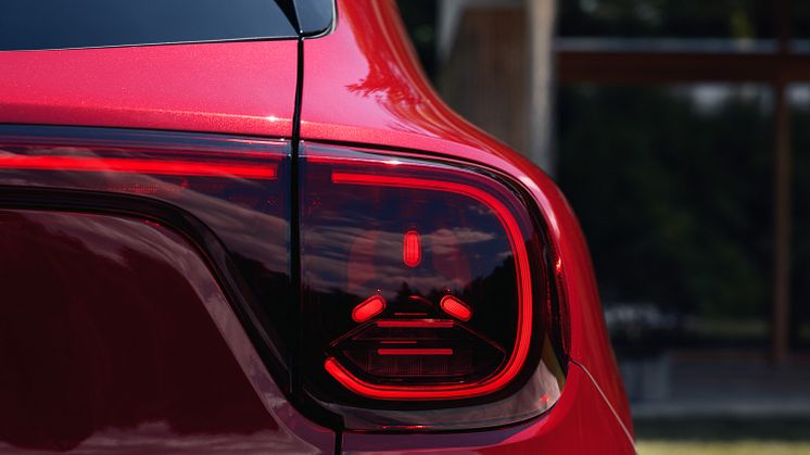 Ny Mercedes-Benz GLA lander fra 385.900 kroner: Elektrisk rækkevidde helt op til 656 km