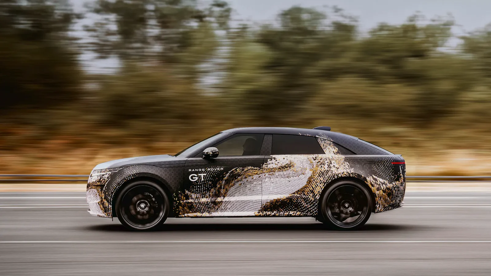 Range Rover bliver elektrisk: Tre nye modeller udvider familien til fem